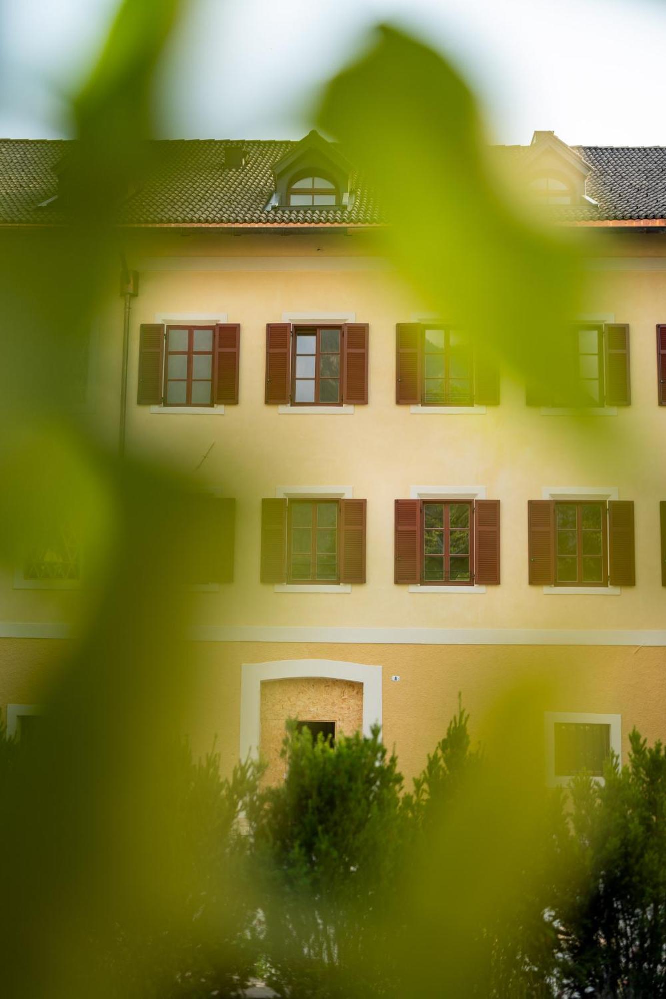 Castel Sallegg Suites Adults Only Caldaro Ngoại thất bức ảnh