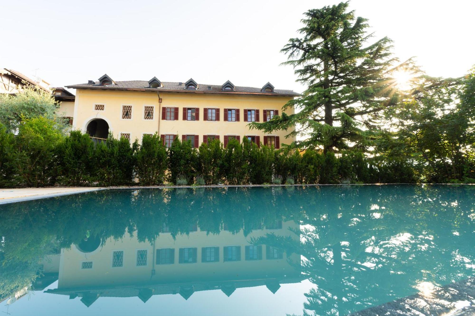 Castel Sallegg Suites Adults Only Caldaro Ngoại thất bức ảnh