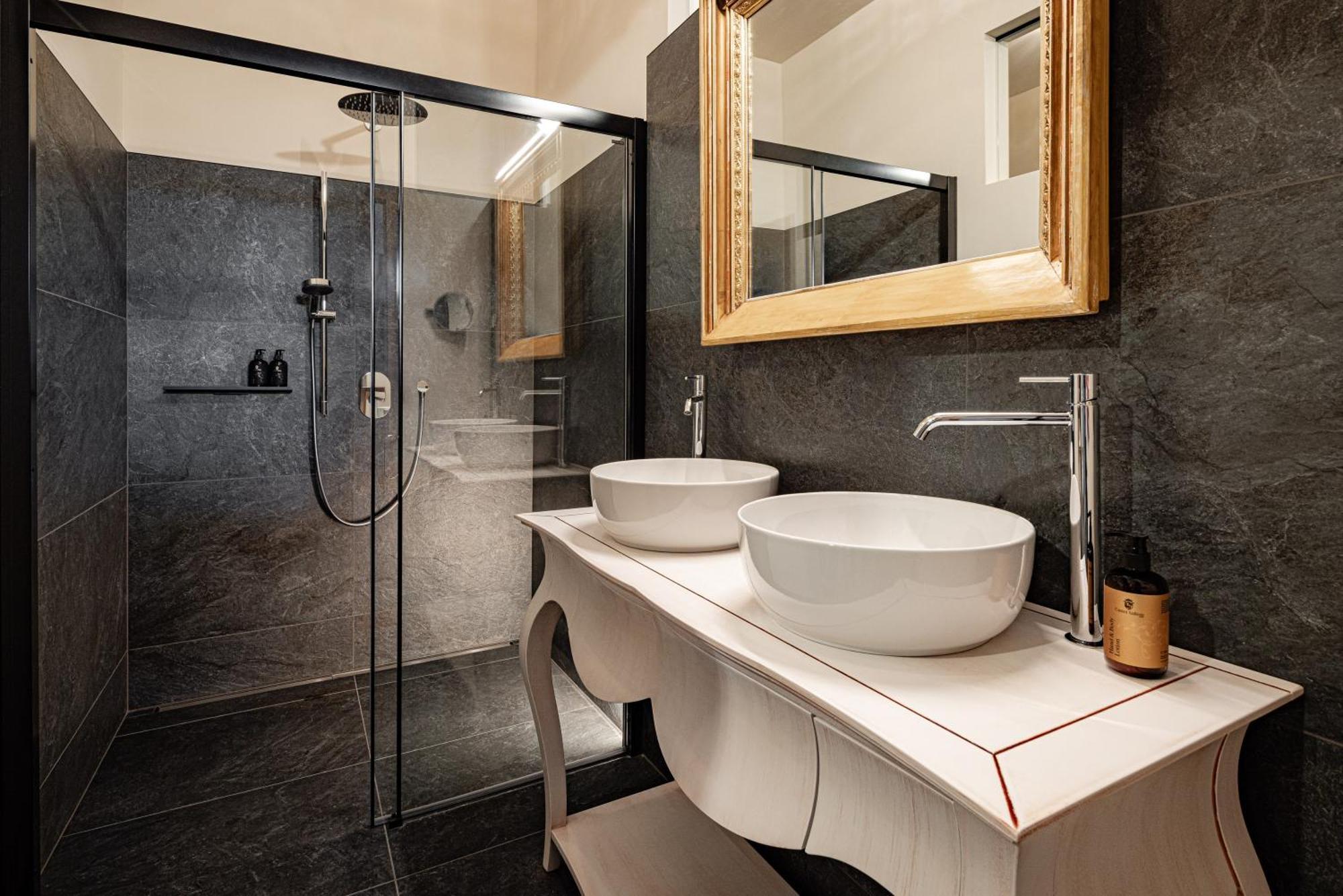 Castel Sallegg Suites Adults Only Caldaro Ngoại thất bức ảnh