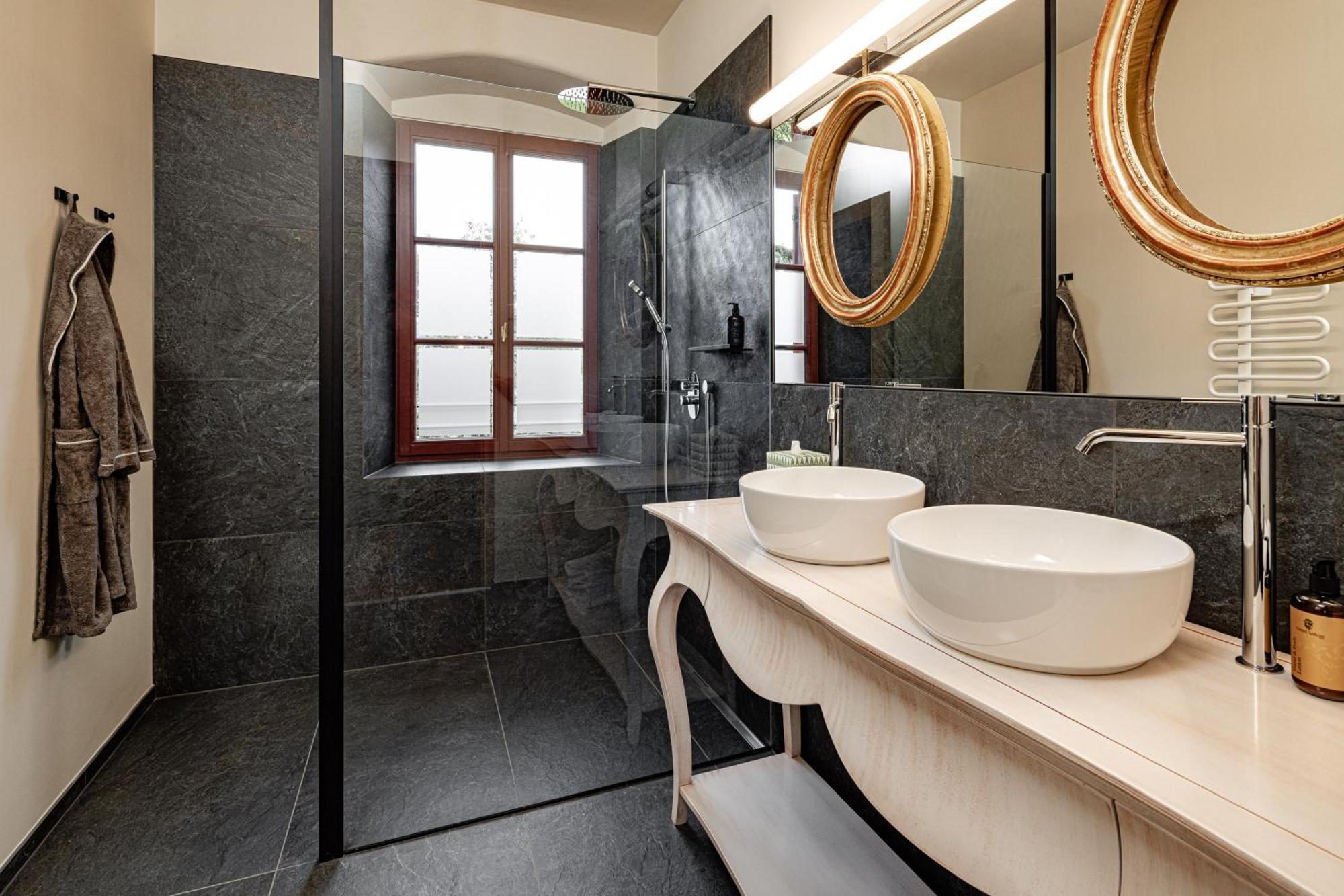 Castel Sallegg Suites Adults Only Caldaro Ngoại thất bức ảnh