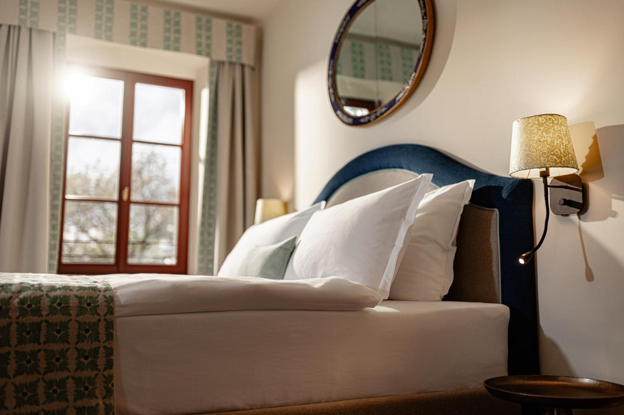 Castel Sallegg Suites Adults Only Caldaro Ngoại thất bức ảnh