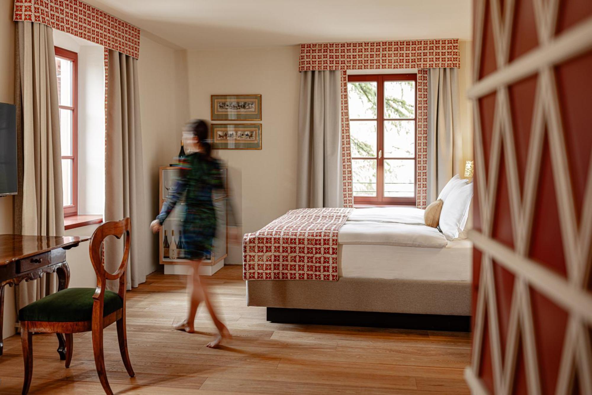 Castel Sallegg Suites Adults Only Caldaro Ngoại thất bức ảnh