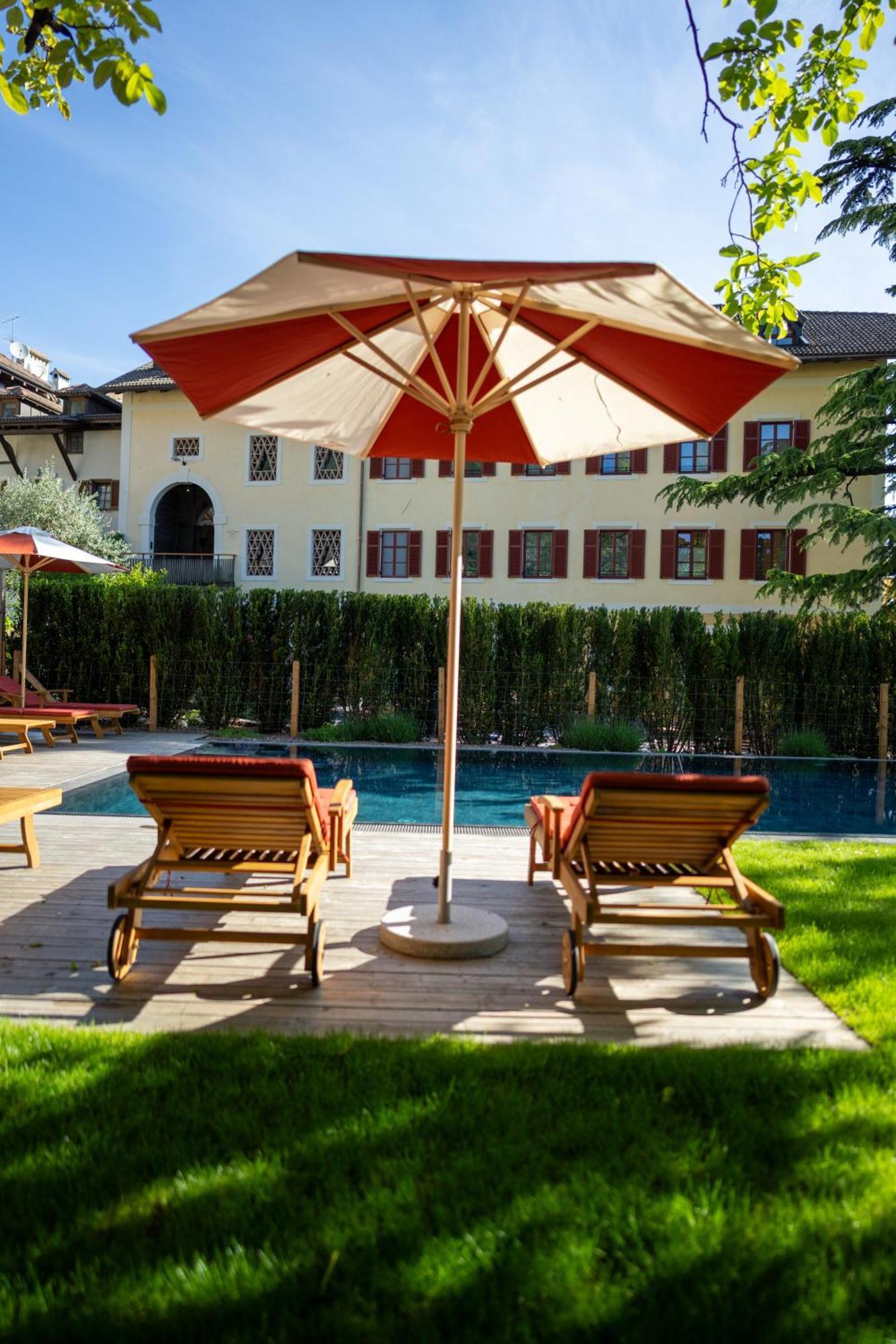 Castel Sallegg Suites Adults Only Caldaro Ngoại thất bức ảnh